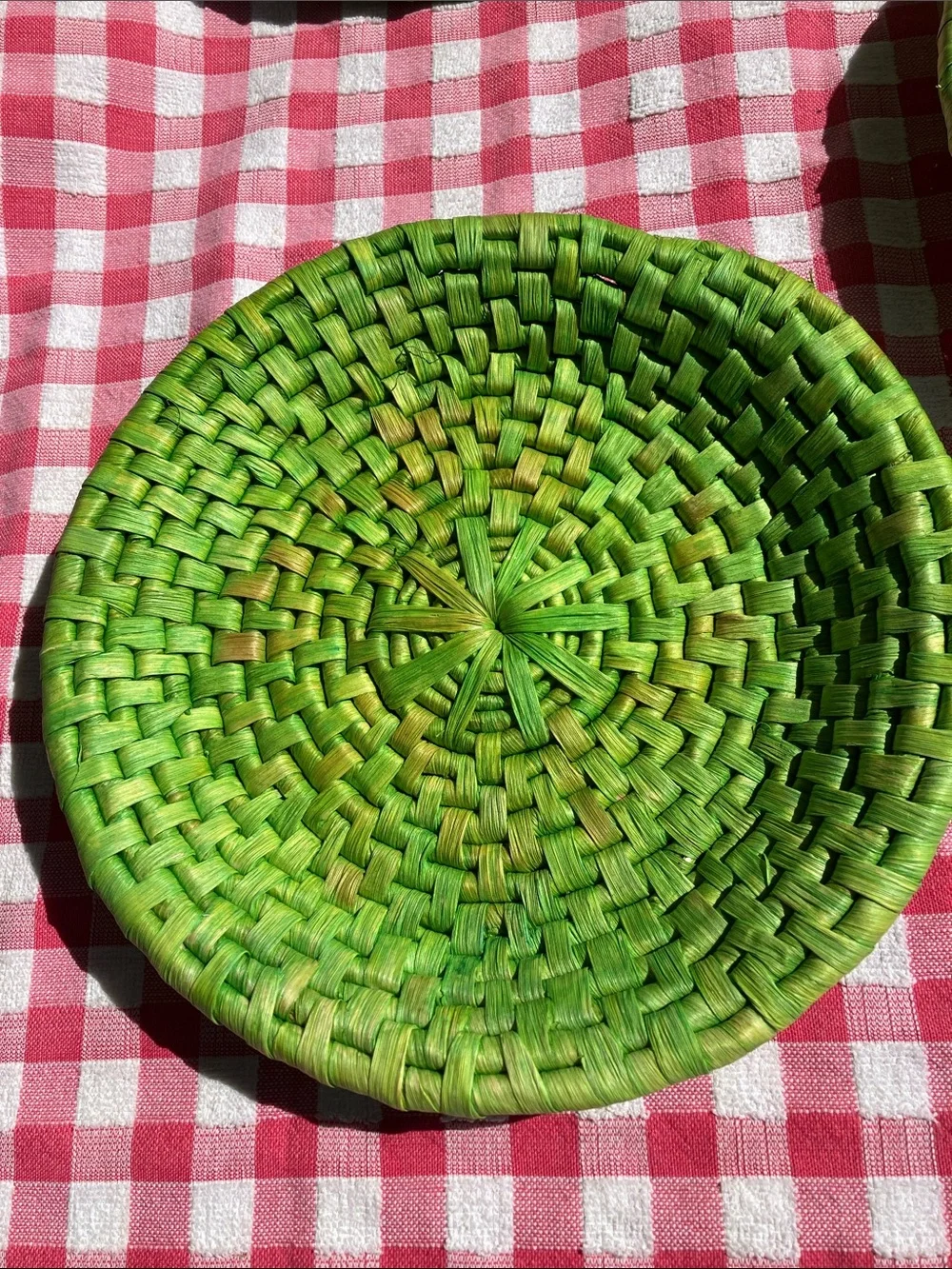 Vintage Handwoven Natural Fiber Charger Plates. Set of 4